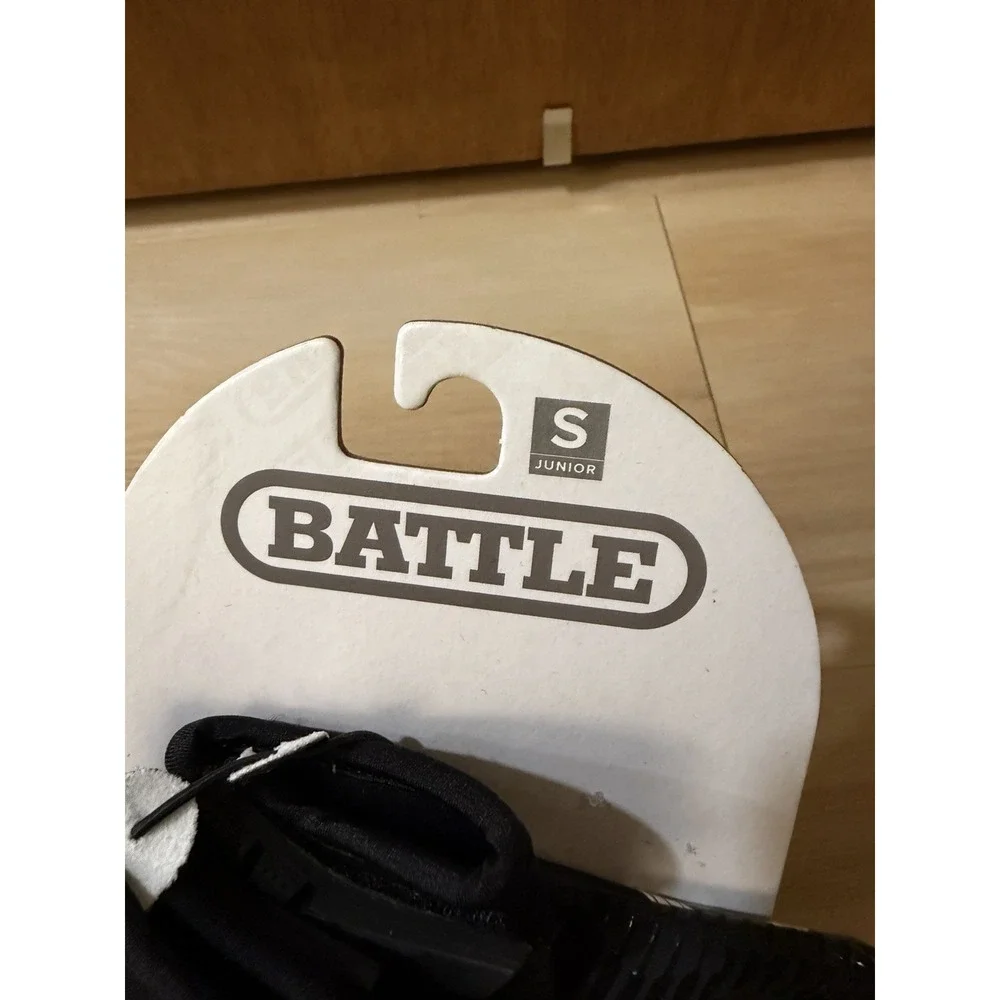 Battle Doom 1.0 Youth Small Junior Football Receiver Gloves Black White